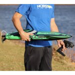 Speedboot Impulse 32 Brushless Deep-V RTR with Smart Black/Green