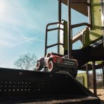 MOJAVE GROM MEGA 380 Brushed 4X4 Small Scale Desert Truck RTR with Battery & Charger Red/Black