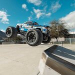 1/10 GRANITE MEGA 665 4X4 RTR Brushed Monster Truck Blue