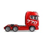Scania 770 S Zugmaschine + Tieflader-Sattelauflieger 6x4 1:24 RTR rot