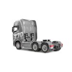 Scania 770 S Zugmaschine + Tieflader-Sattelauflieger 6x4 1:24 RTR silber